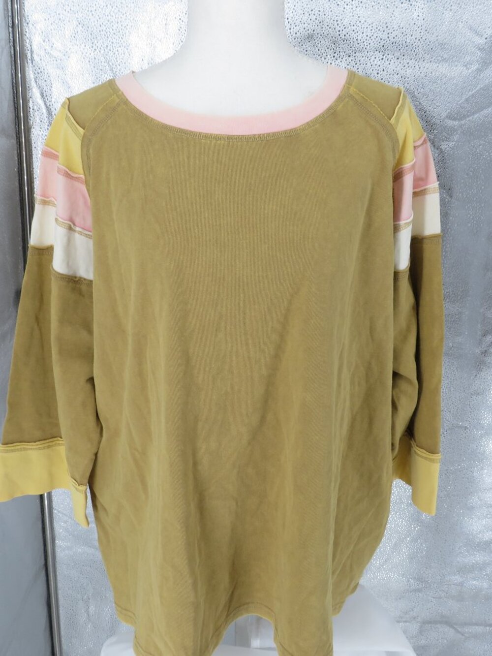 Sage Fig Colorblock Tunic Top Washed Olive Green Yellow Pink Womens Large L NWT